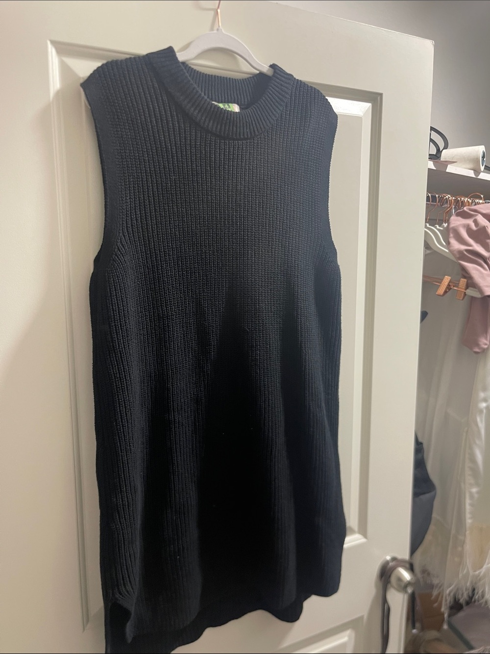 H&M Black Sleeveless Knit Dress